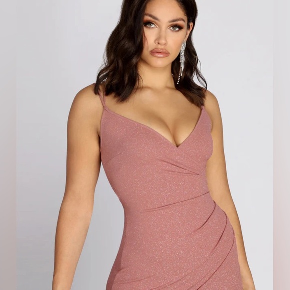 Windsor Sparkly Deco Rose Dress - Picture 3 of 4